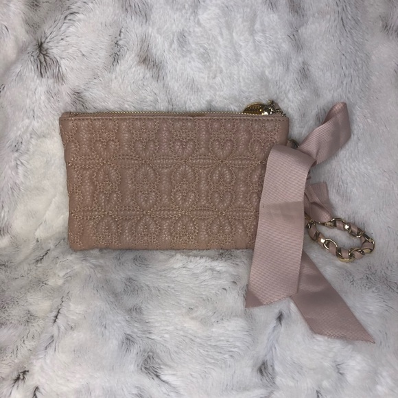 Deux Lux Soft Pink Quilted Clutch with Gold Strap, Bow Detail and Teal Lining - Picture 2 of 5